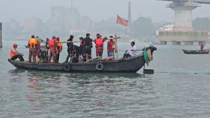 কুড়িগ্রামে নৌকাডুবি: শিশুর মরদেহ উদ্ধার, নিখোঁজ ৬ কুড়িগ্রামে নৌকাডুবি: শিশুর মরদেহ উদ্ধার, নিখোঁজ ৬