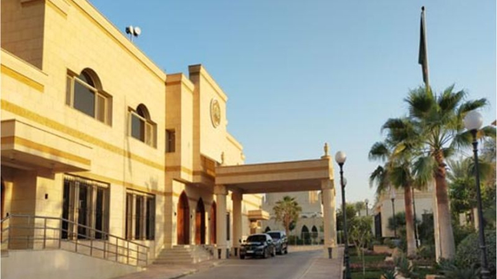 সৌদিতে অনুমতি ছাড়া নির্বাচনী সভা : বেশ কয়েকজন বাংলাদেশি আটক