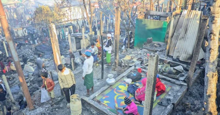 ক্যাম্পে ভয়াবহ অগ্নিকাণ্ড: গৃহহীন ৩ হাজার রোহিঙ্গা