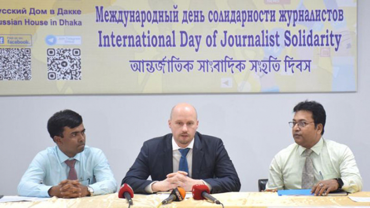 ‘বাংলাদেশি শিক্ষার্থীদের জন্য বৃত্তি ক্রমান্বয়ে আরও বাড়ানো হবে’ ‘বাংলাদেশি শিক্ষার্থীদের জন্য বৃত্তি ক্রমান্বয়ে আরও বাড়ানো হবে’