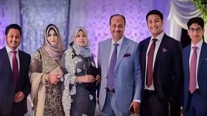 এস আলম পরিবারের ১৩ সদস্যের দেশত্যাগে নিষেধাজ্ঞা এস আলম পরিবারের ১৩ সদস্যের দেশত্যাগে নিষেধাজ্ঞা