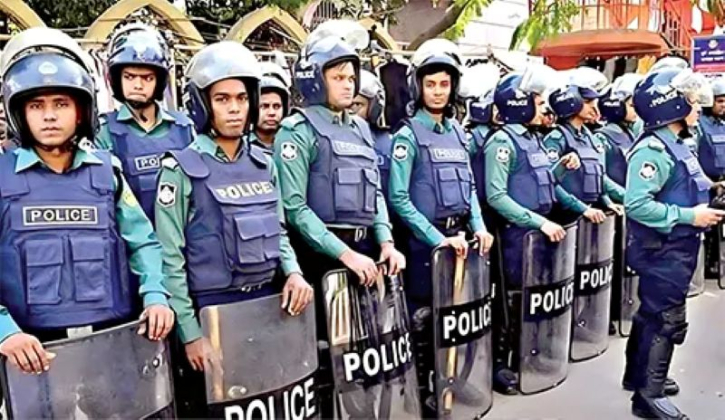 শেখ হাসিনার রায় ঘোষণার আগে সতর্ক অবস্থানে আইনশৃঙ্খলা বাহিনী