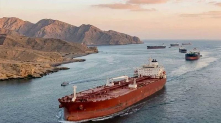 হরমুজে জাপানি জাহাজ চলাচলে অনুমতি দিতে প্রস্তুত ইরান