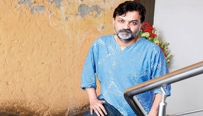 এবার জরিমানা গুণে আলোচনায় সৃজিত এবার জরিমানা গুণে আলোচনায় সৃজিত