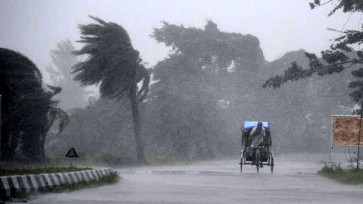ঢাকাসহ ১৯ জেলায় ৬০ কিমি বেগে ঝড়বৃষ্টির পূর্বাভাস ঢাকাসহ ১৯ জেলায় ৬০ কিমি বেগে ঝড়বৃষ্টির পূর্বাভাস