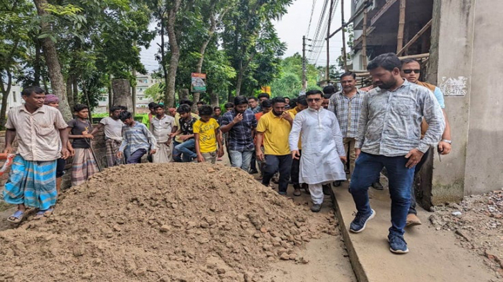 নগরীর চলমান উন্নয়নকাজ দ্রুত শেষ করার নির্দেশ মেয়র টিটু’র নগরীর চলমান উন্নয়নকাজ দ্রুত শেষ করার নির্দেশ মেয়র টিটু’র