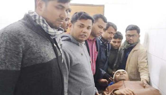 তাবিথ আউয়ালের নির্বাচনী প্রচারণায় হামলা তাবিথ আউয়ালের নির্বাচনী প্রচারণায় হামলা