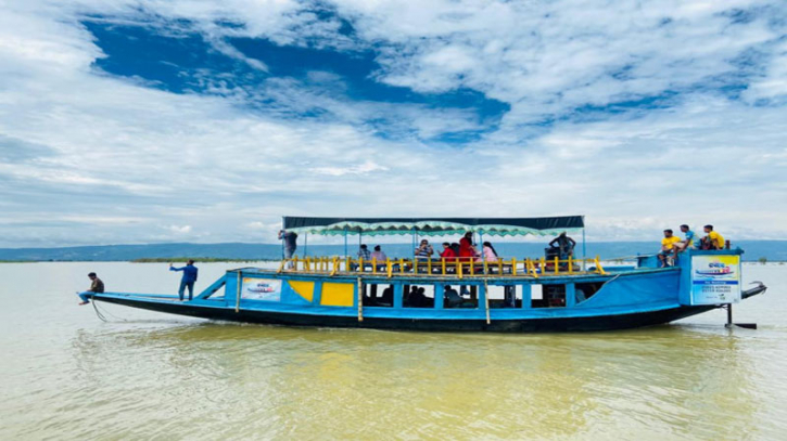 টাঙ্গুয়ার হাওরে পর্যটকদের নিরাপত্তায় প্রশাসনের ১০ নির্দেশনা টাঙ্গুয়ার হাওরে পর্যটকদের নিরাপত্তায় প্রশাসনের ১০ নির্দেশনা
