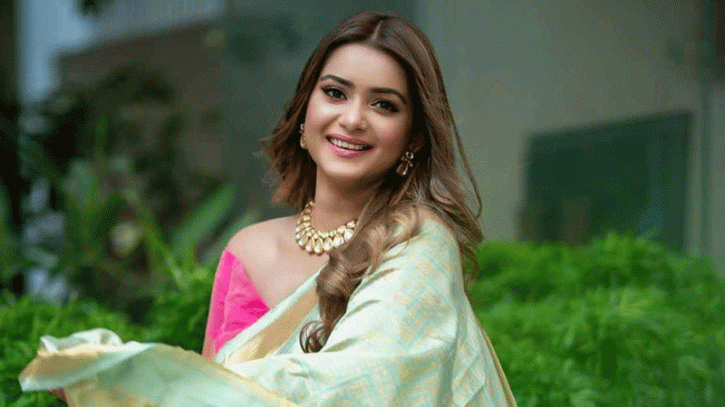সুস্থ হয়ে বাসায় ফিরেছেন তানজিন তিশা সুস্থ হয়ে বাসায় ফিরেছেন তানজিন তিশা