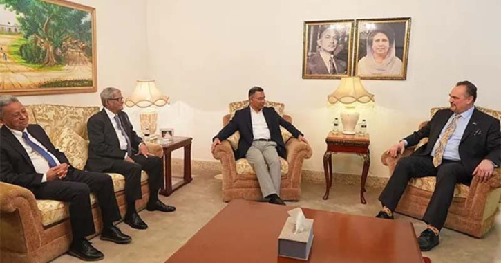 তারেক রহমানের সঙ্গে মার্কিন রাষ্ট্রদূতের সাক্ষাৎ