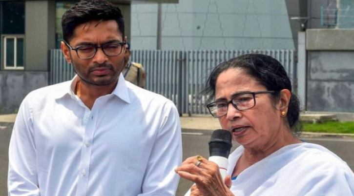 অভিষেককে বহিষ্কার করল তৃণমূল : নতুন কমিটি গঠনের ঘোষণা