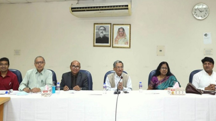 আগামী বছর থেকে সব বিশ্ববিদ্যালয়ে অভিন্ন ভর্তি পরীক্ষা আগামী বছর থেকে সব বিশ্ববিদ্যালয়ে অভিন্ন ভর্তি পরীক্ষা