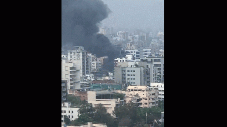 ভাটারায় ভাঙারির দোকানে আগুন, নিয়ন্ত্রণে ২ ইউনিট