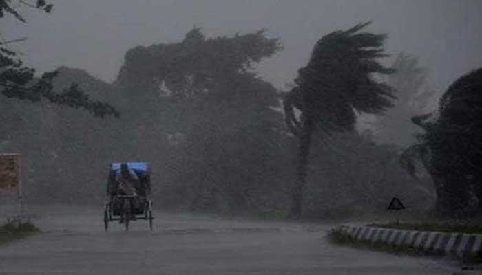 রাজধানীতে আসছে আরও দুটি কালবৈশাখী ঝড় রাজধানীতে আসছে আরও দুটি কালবৈশাখী ঝড়