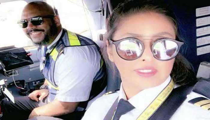 সৌদির বাণিজ্যিক প্লেনের প্রথম নারী পাইলট ইয়াসমিন সৌদির বাণিজ্যিক প্লেনের প্রথম নারী পাইলট ইয়াসমিন