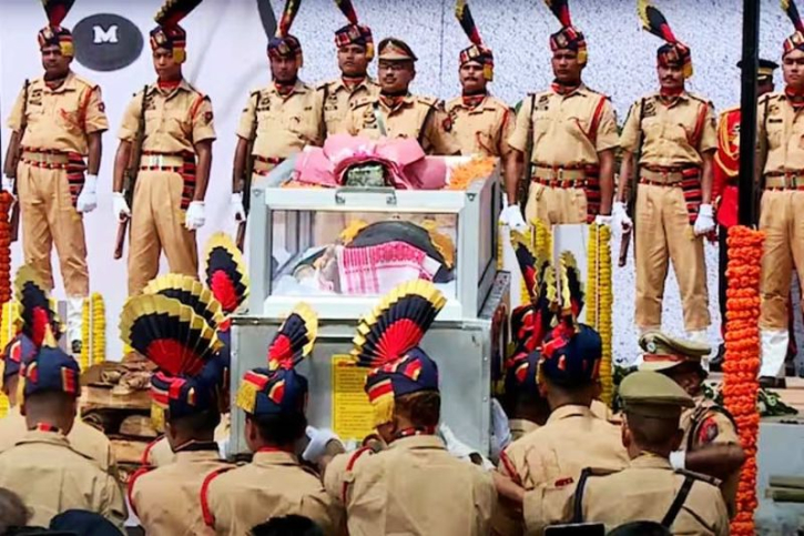 জুবিন গর্গের শেষকৃত্যে রেকর্ড জমায়েত :নাম উঠলো লিমকা বুক অফ রেকর্ডে